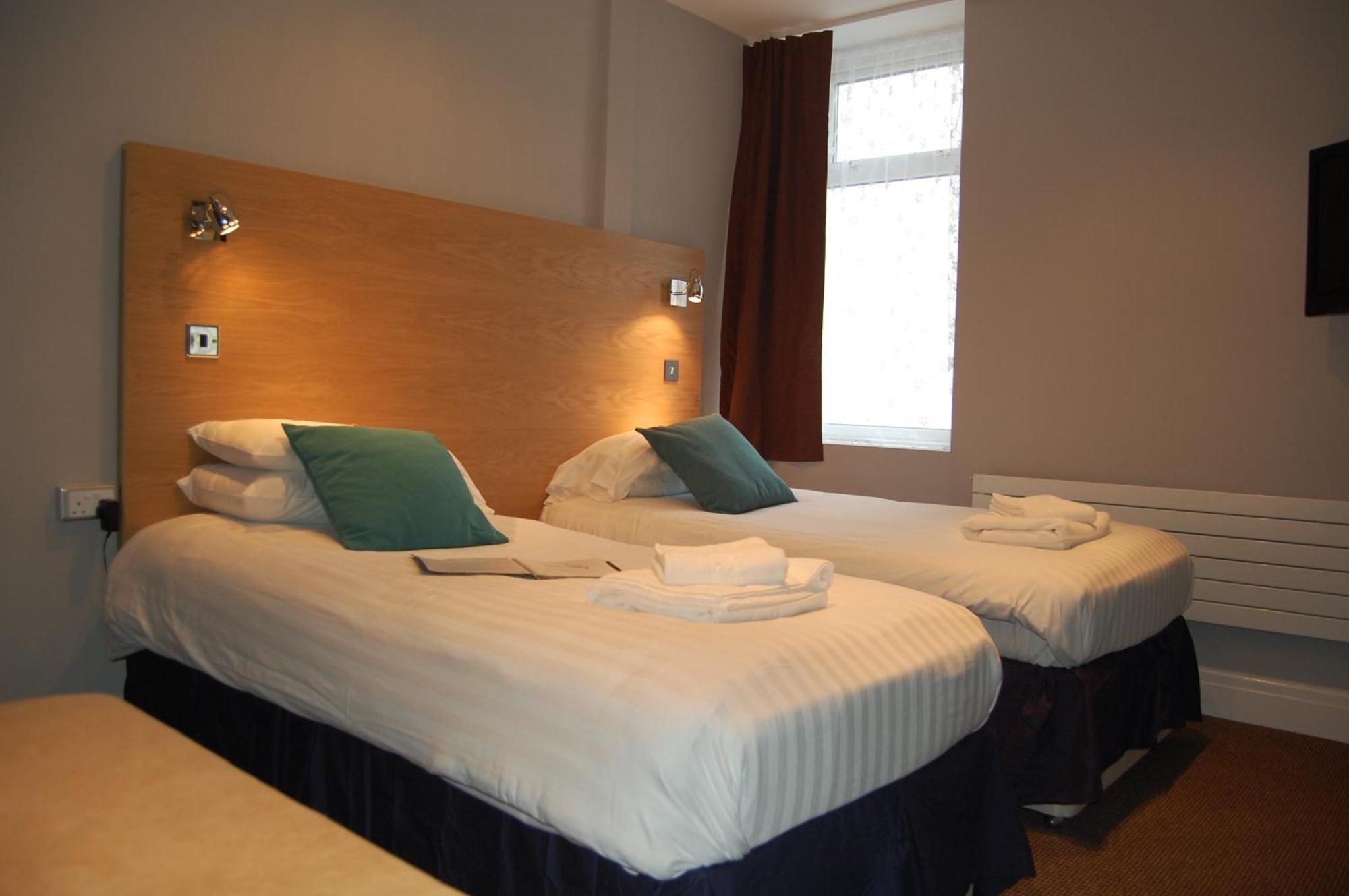 The Dragonfly Bed and Breakfast Blackpool Buitenkant foto