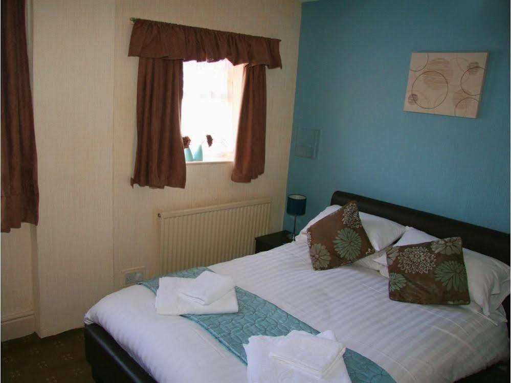 The Dragonfly Bed and Breakfast Blackpool Buitenkant foto