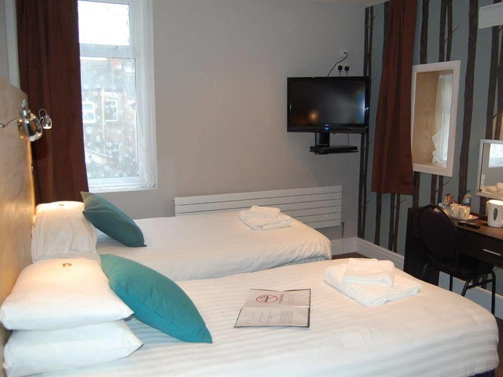 The Dragonfly Bed and Breakfast Blackpool Buitenkant foto